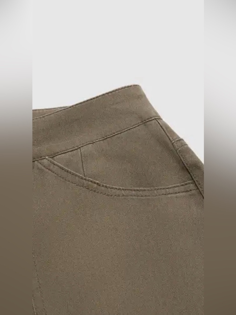 Flamingals Patch Pocket Seam Front Mid Rise Barrel Leg Capri Pants - Picture 8 of 14